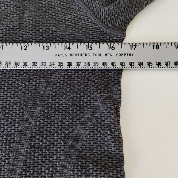 Lululemon Ivivva Swiftly Tech Shirt Size 14 Gray Long Sleeved - Picture 4 of 7